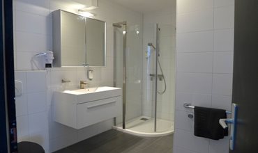 douche-studio.jpg